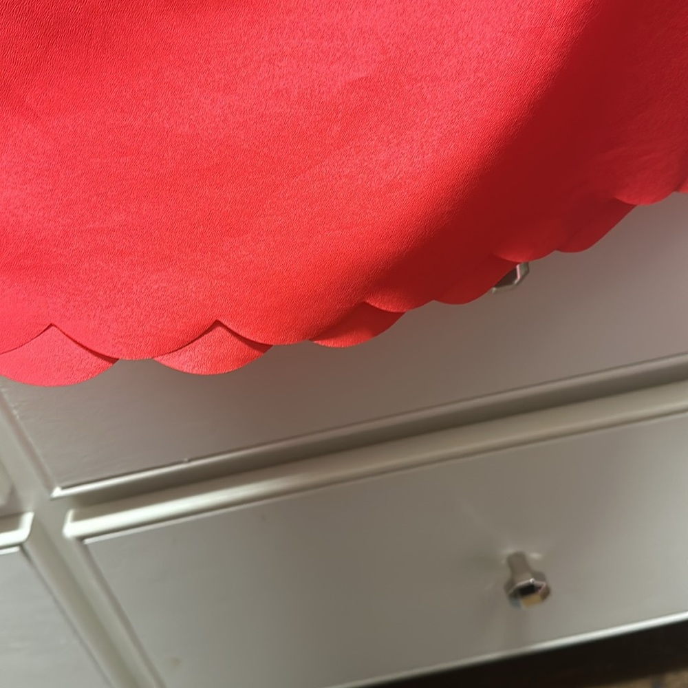 Red blouse - Picture 2 of 3